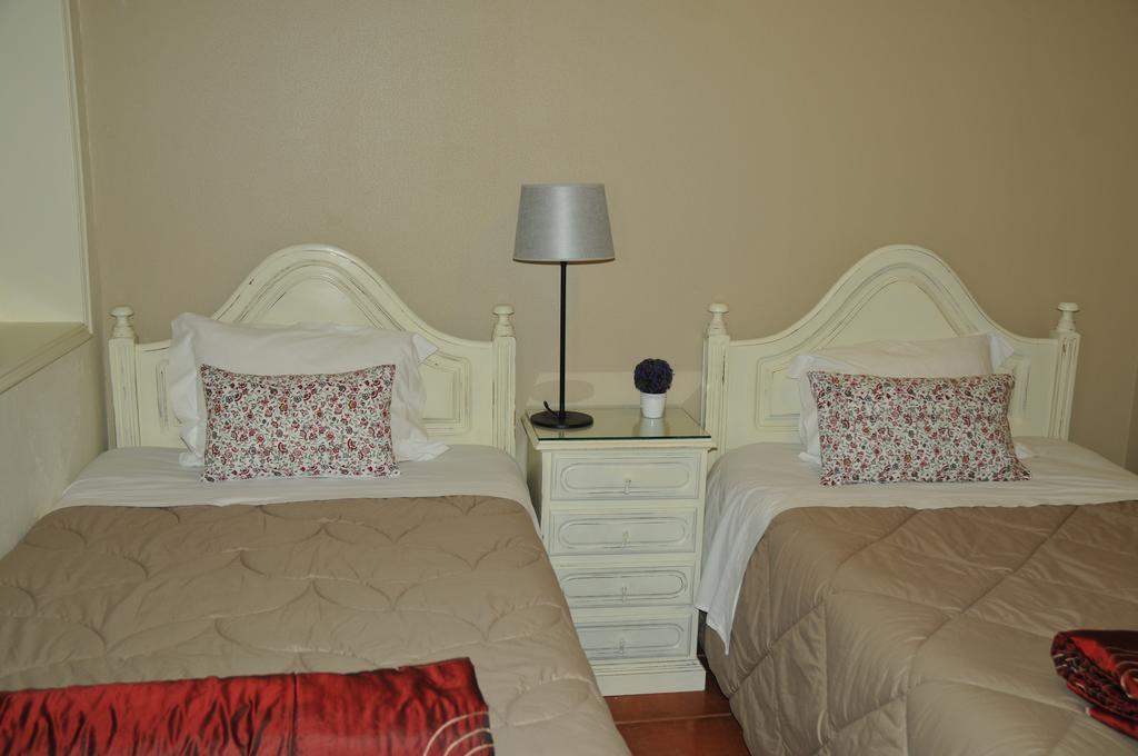Ester Guest House Chaves Bagian luar foto