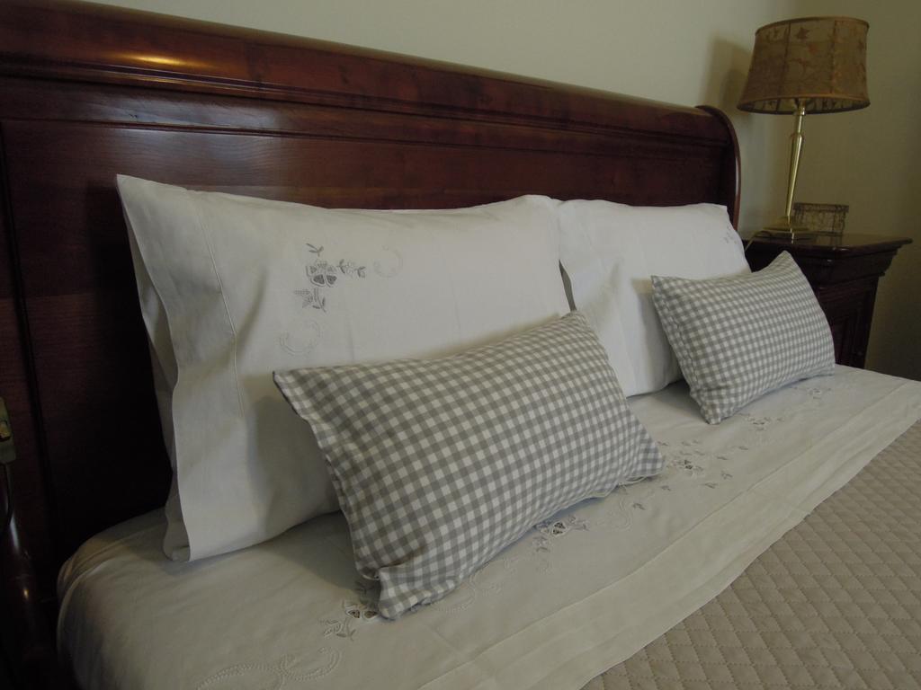 Ester Guest House Chaves Bagian luar foto