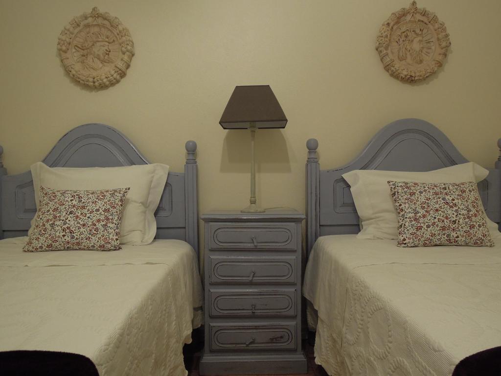 Ester Guest House Chaves Bagian luar foto