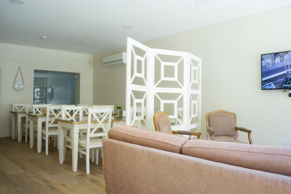 Ester Guest House Chaves Bagian luar foto