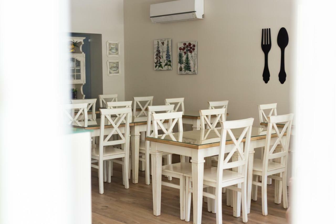 Ester Guest House Chaves Bagian luar foto
