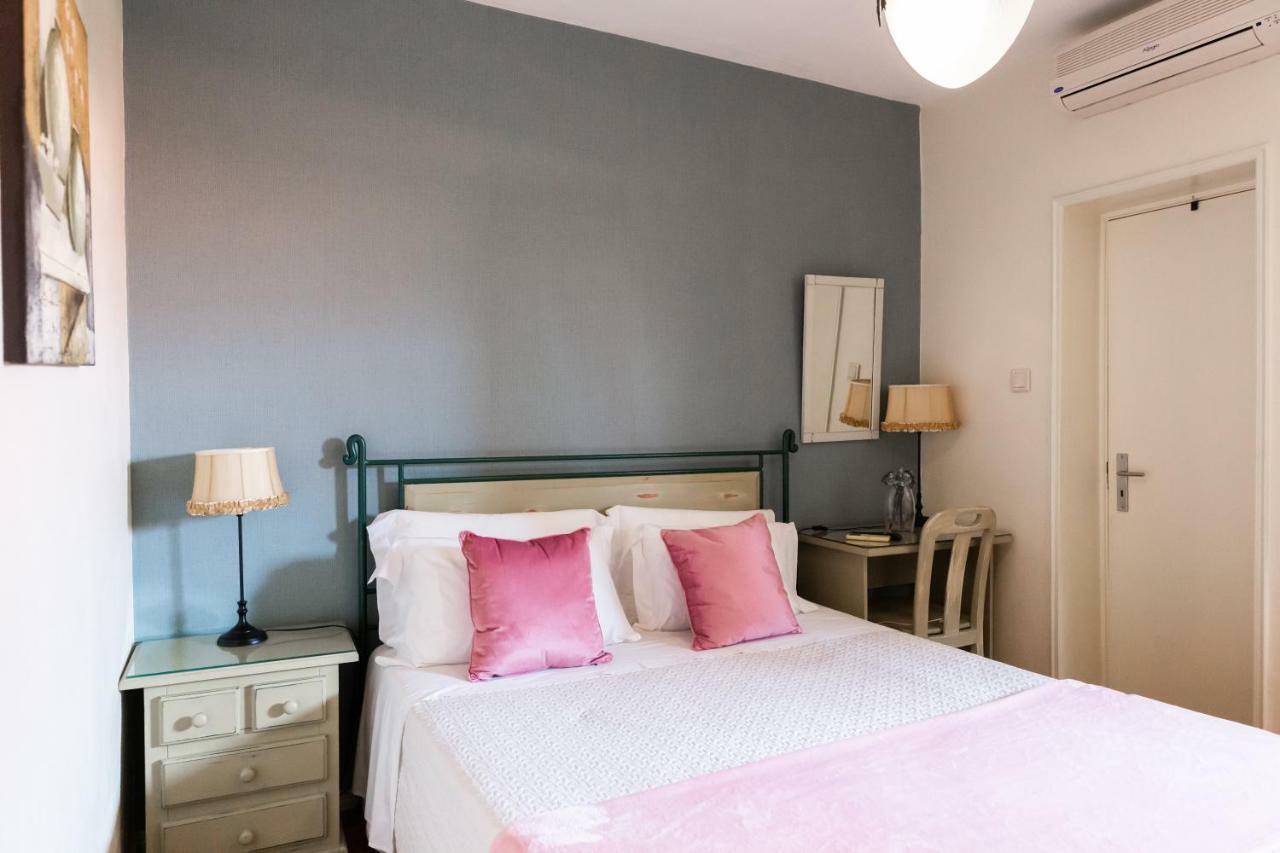 Ester Guest House Chaves Bagian luar foto